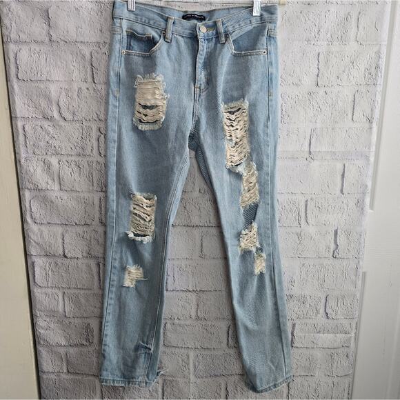 Brandy Melville Distressed Light Wash Straight Leg High Rise Jeans Size Small - Picture 1 of 12